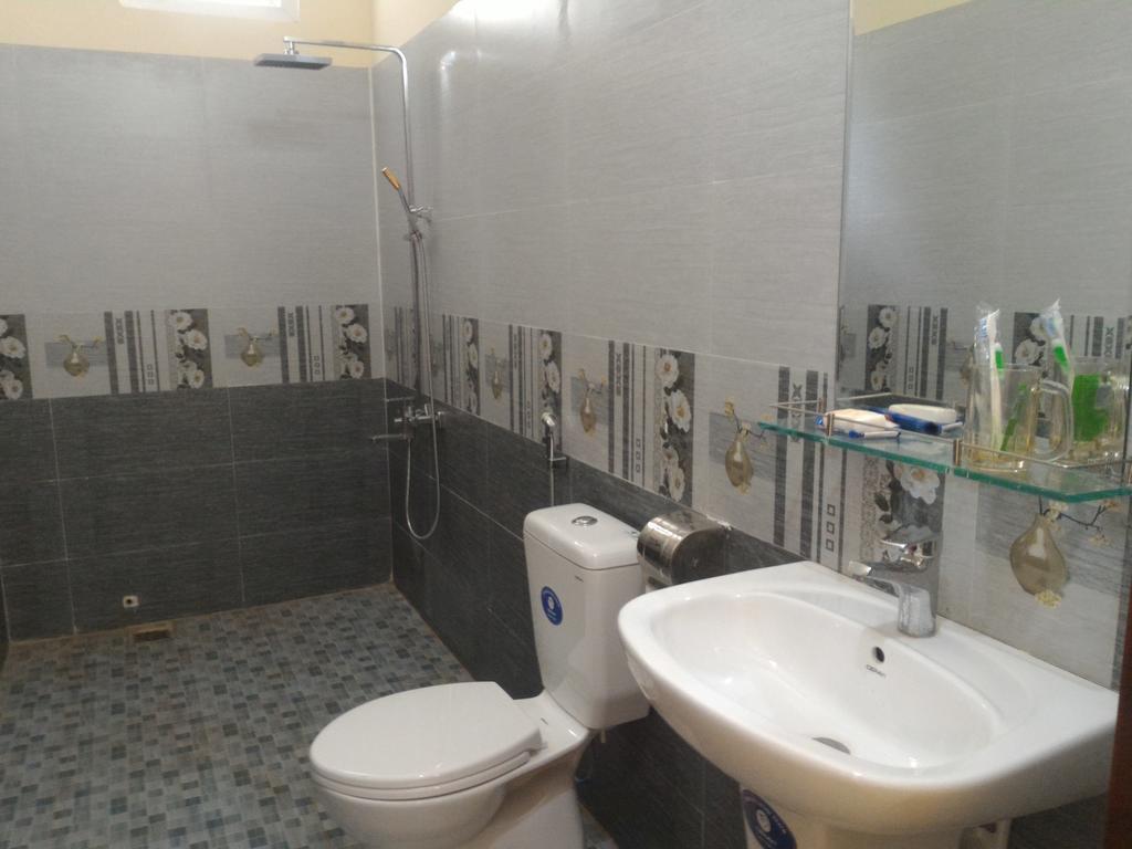 An Hung Hotel Buon Ma Thuot Eksteriør billede